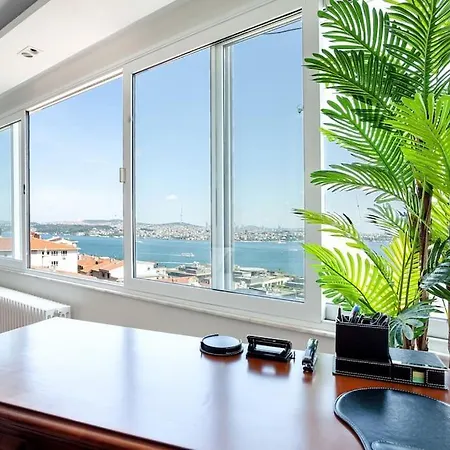 Signature Luxury At Galataport / Emre 11 *